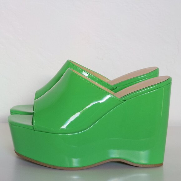 Green Platform Wedges (Sandals) - Picture 6 of 6